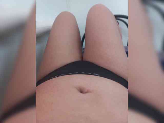 Molly-Janette webcam