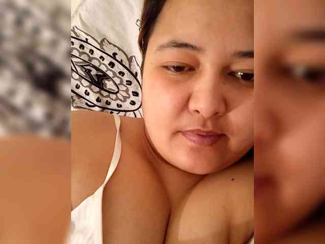 Molly-Janette webcam