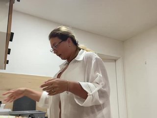 NERVOMOTINA Porn Show