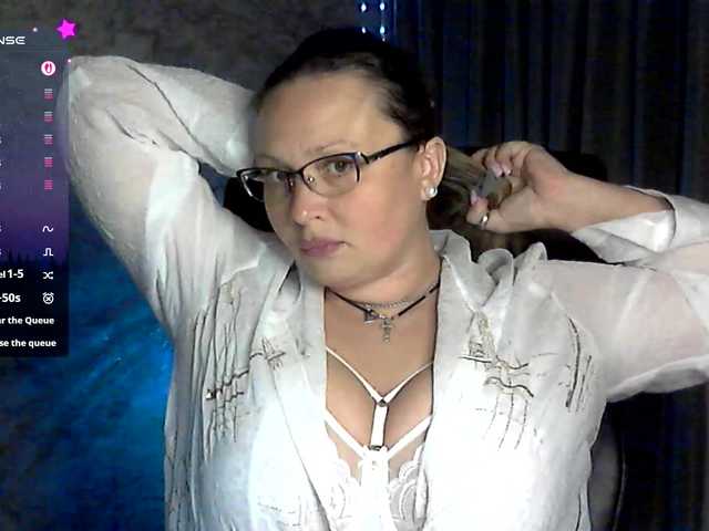 NERVOMOTINA's BongaCams show and profile