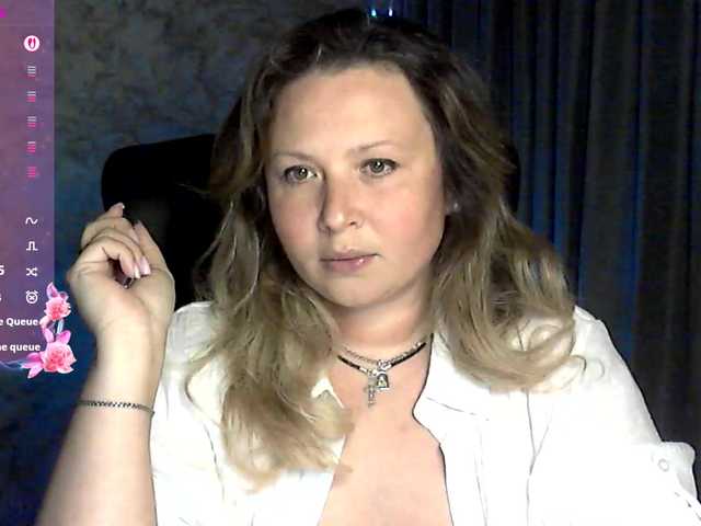 NERVOMOTINA's BongaCams show and profile