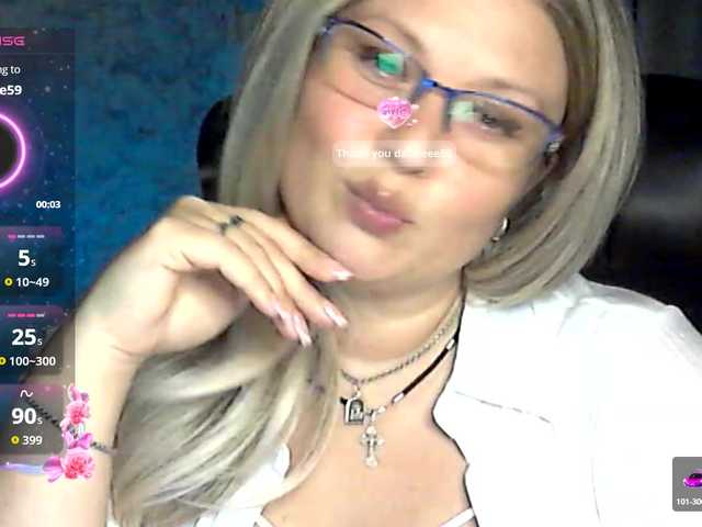 NERVOMOTINA's BongaCams show and profile