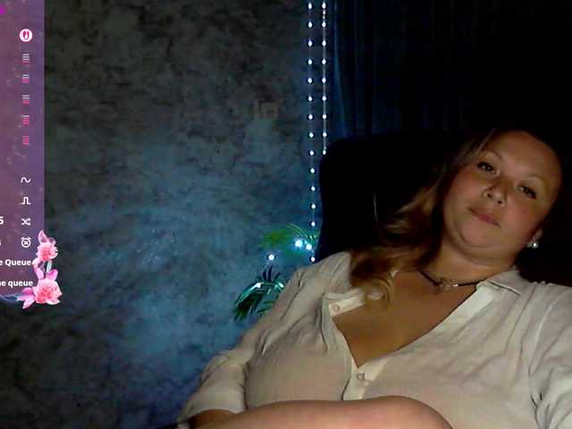 NERVOMOTINA's BongaCams show and profile