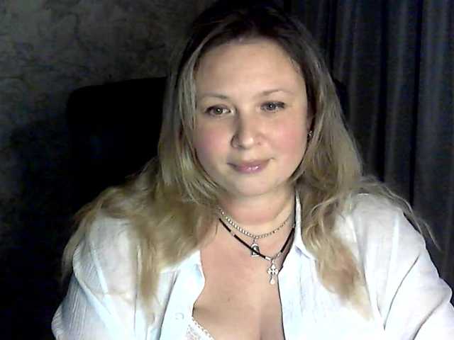 NERVOMOTINA's BongaCams show and profile