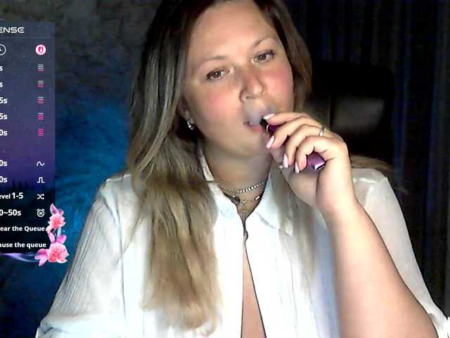 NERVOMOTINA's BongaCams show and profile