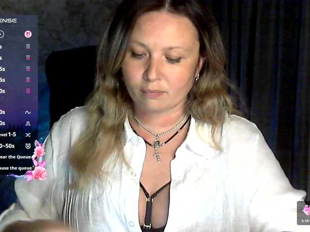 NERVOMOTINA's BongaCams show and profile