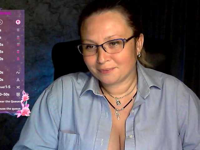 NERVOMOTINA's BongaCams show and profile
