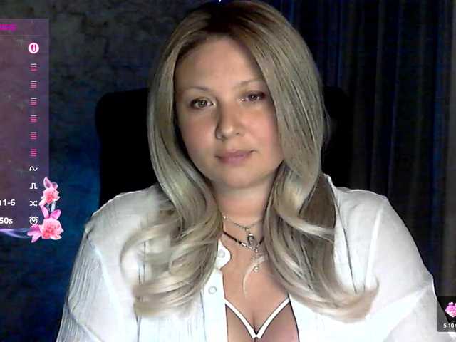 NERVOMOTINA's BongaCams show and profile