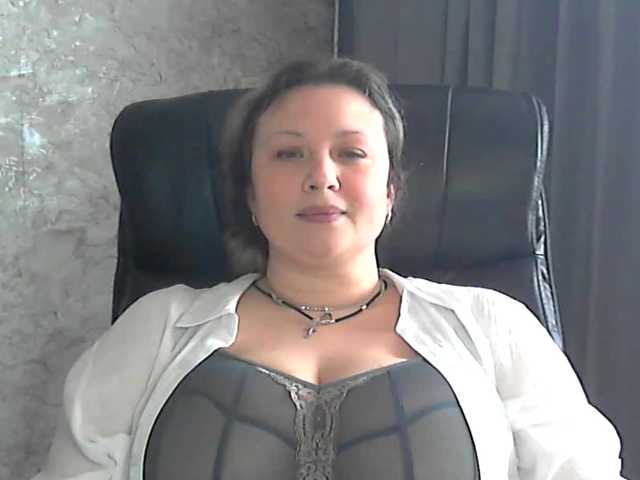 NERVOMOTINA's BongaCams show and profile