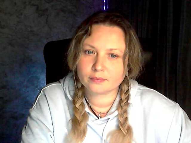 NERVOMOTINA's BongaCams show and profile