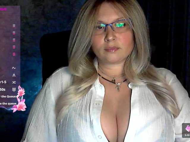 NERVOMOTINA's BongaCams show and profile