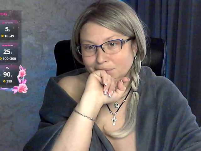 NERVOMOTINA's BongaCams show and profile