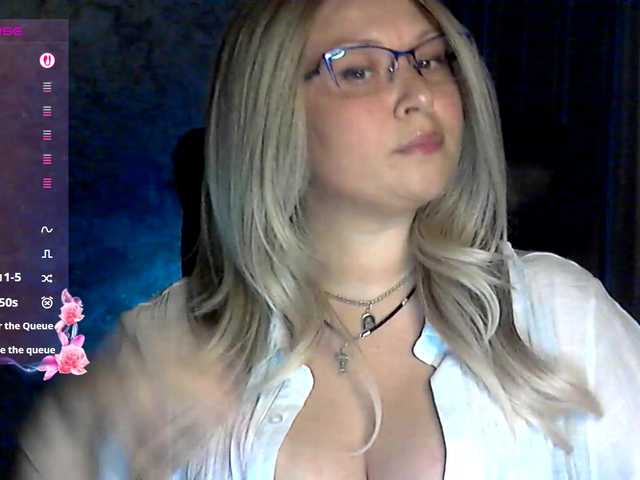 NERVOMOTINA's BongaCams show and profile