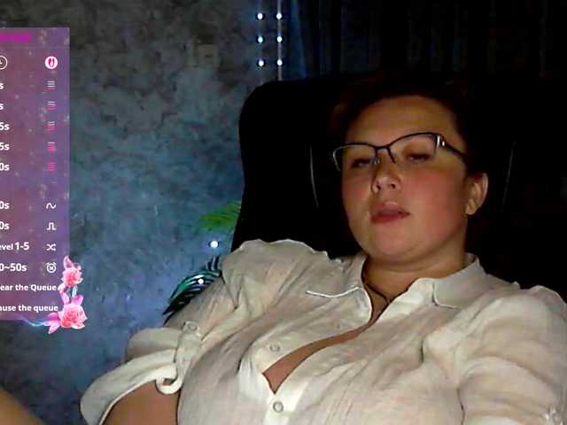 NERVOMOTINA's BongaCams show and profile