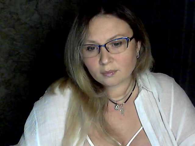 NERVOMOTINA's BongaCams show and profile