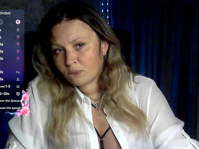 NERVOMOTINA's BongaCams show and profile