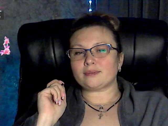 NERVOMOTINA's BongaCams show and profile