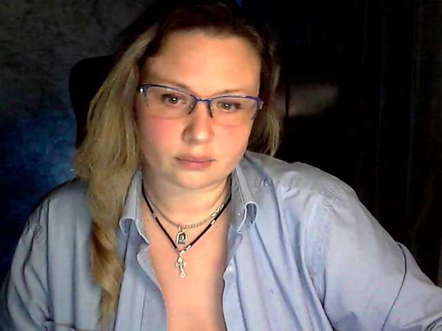 NERVOMOTINA's BongaCams show and profile