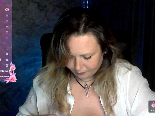 NERVOMOTINA's BongaCams show and profile