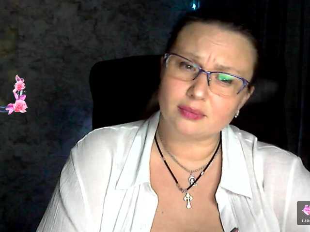 NERVOMOTINA's BongaCams show and profile