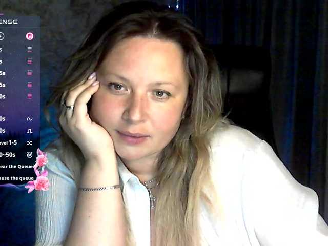 NERVOMOTINA's BongaCams show and profile