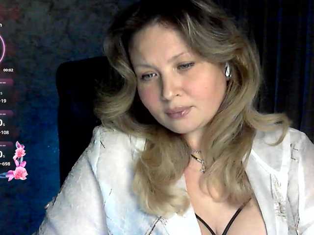 NERVOMOTINA's BongaCams show and profile