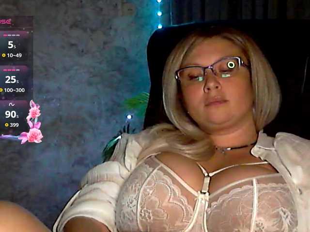 NERVOMOTINA's BongaCams show and profile