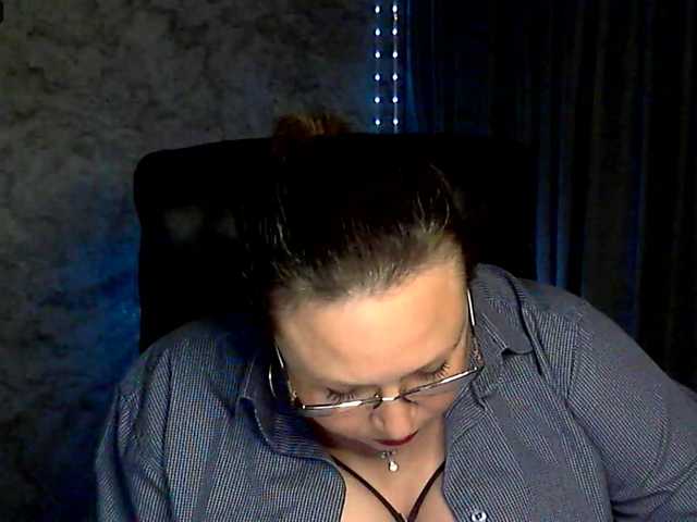 NERVOMOTINA's BongaCams show and profile