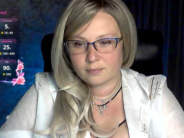 NERVOMOTINA's BongaCams show and profile