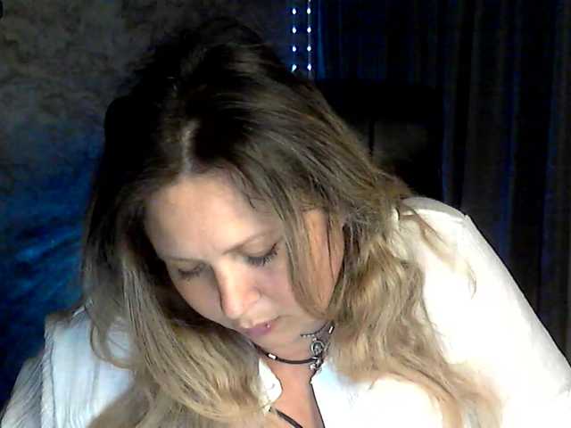 NERVOMOTINA's BongaCams show and profile