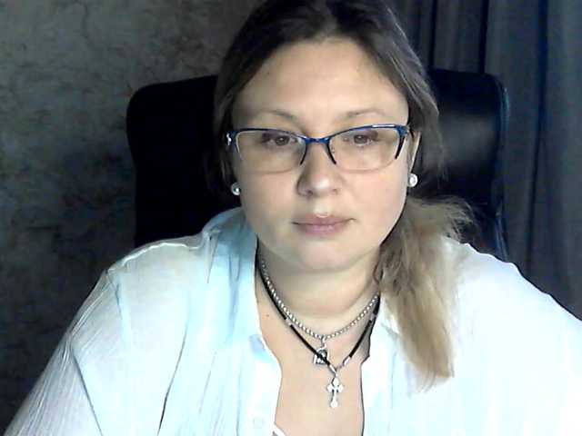 NERVOMOTINA's BongaCams show and profile