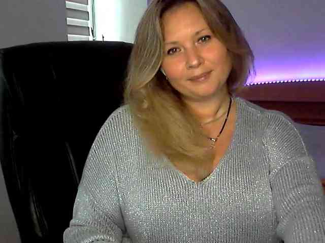 NERVOMOTINA Live Webcam on BongaCams