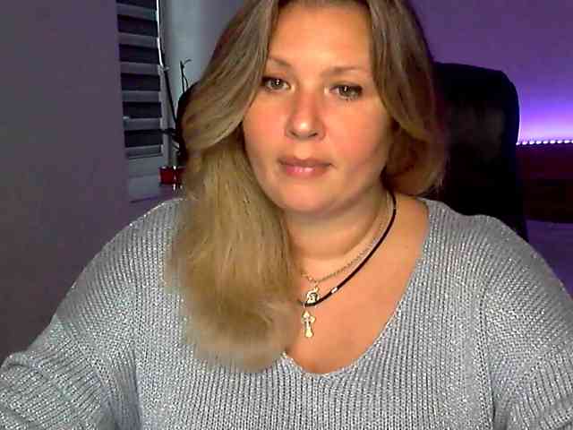 NERVOMOTINA Live Webcam on BongaCams