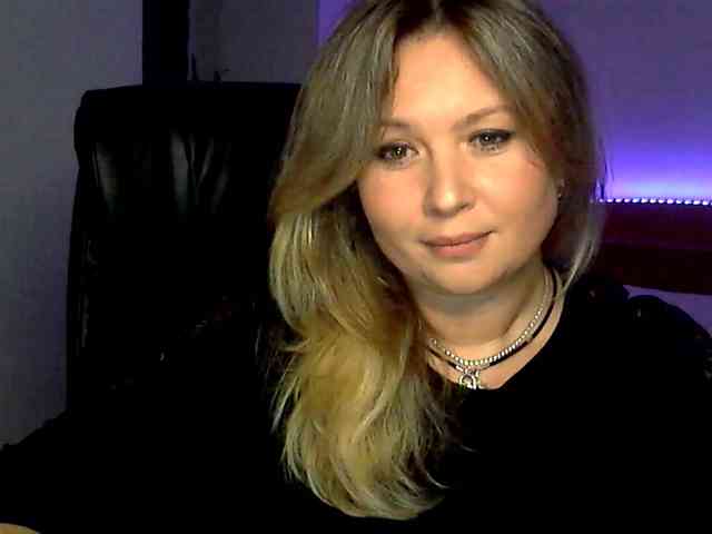 NERVOMOTINA Live Webcam on BongaCams