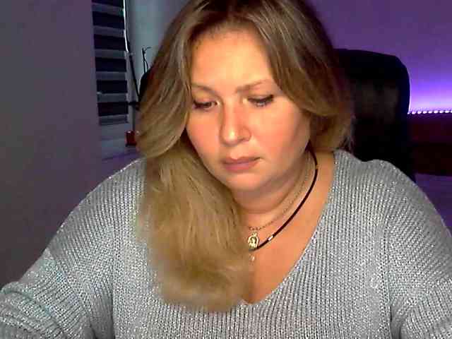 NERVOMOTINA Live Webcam on BongaCams