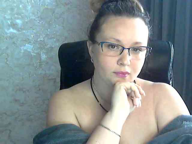 NERVOMOTINA Live Webcam on BongaCams