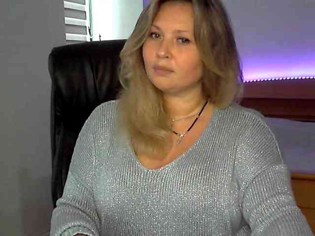 NERVOMOTINA Live Webcam on BongaCams