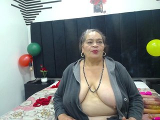 QueenMatturex Porn Show