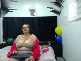 QueenMatturex Porn Show