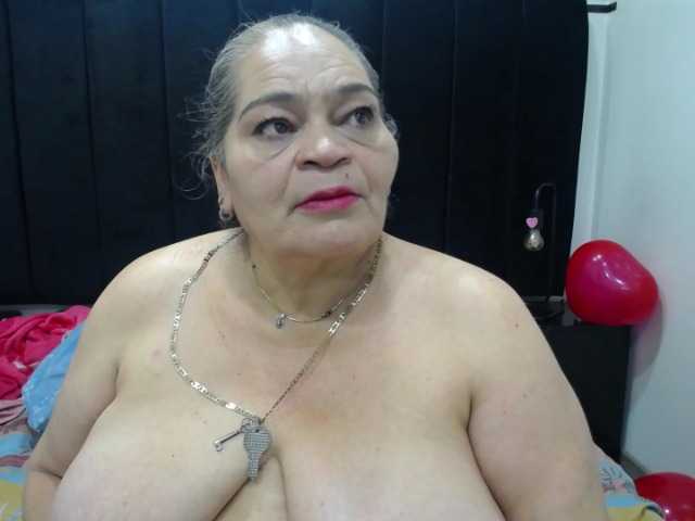 VickyBoobss's BongaCams show and profile