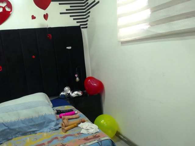 VickyBoobss's BongaCams show and profile