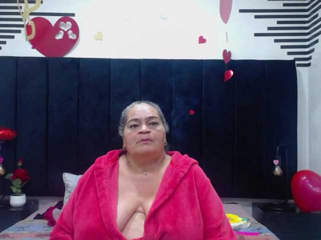 VickyBoobss's BongaCams show and profile