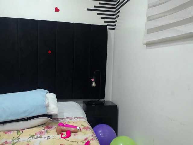 VickyBoobss's BongaCams show and profile