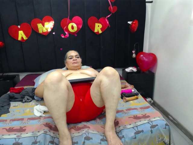 VickyBoobss's BongaCams show and profile