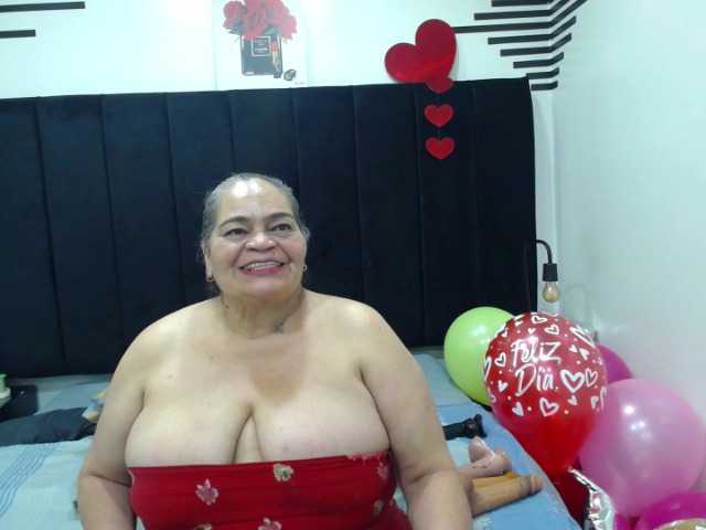 VickyBoobss's BongaCams show and profile