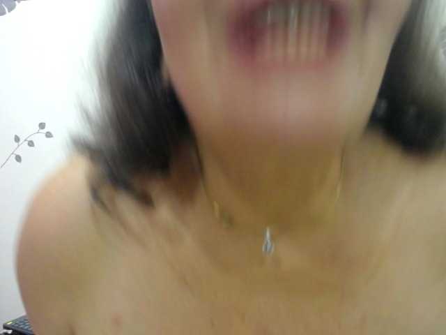 VickyBoobss's BongaCams show and profile