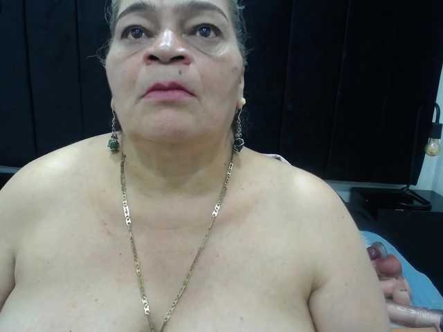 QueenMatturex webcam