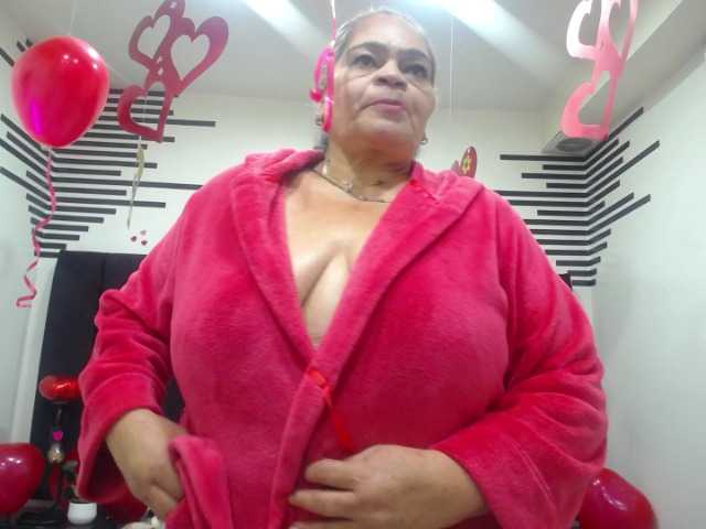 VickyBoobss's BongaCams show and profile