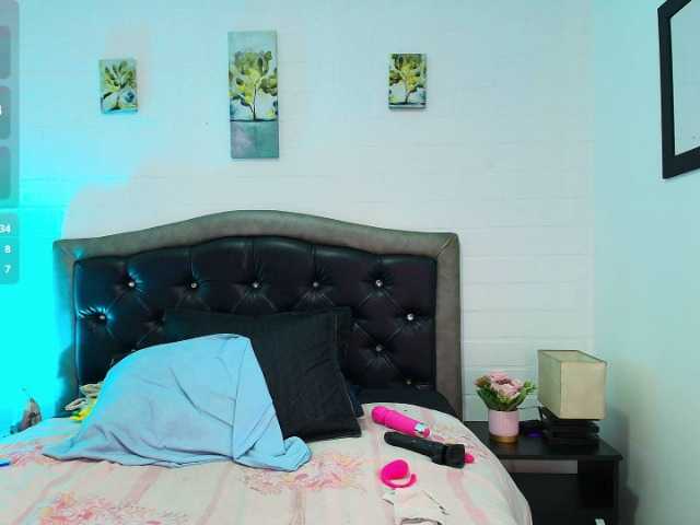 VickyBoobss's BongaCams show and profile