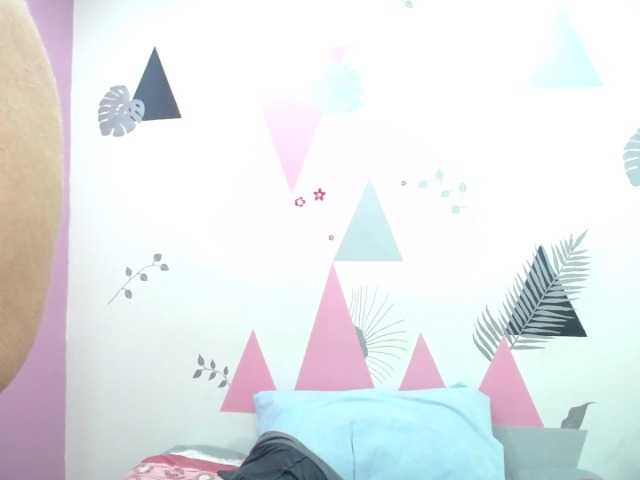 VickyBoobss's BongaCams show and profile